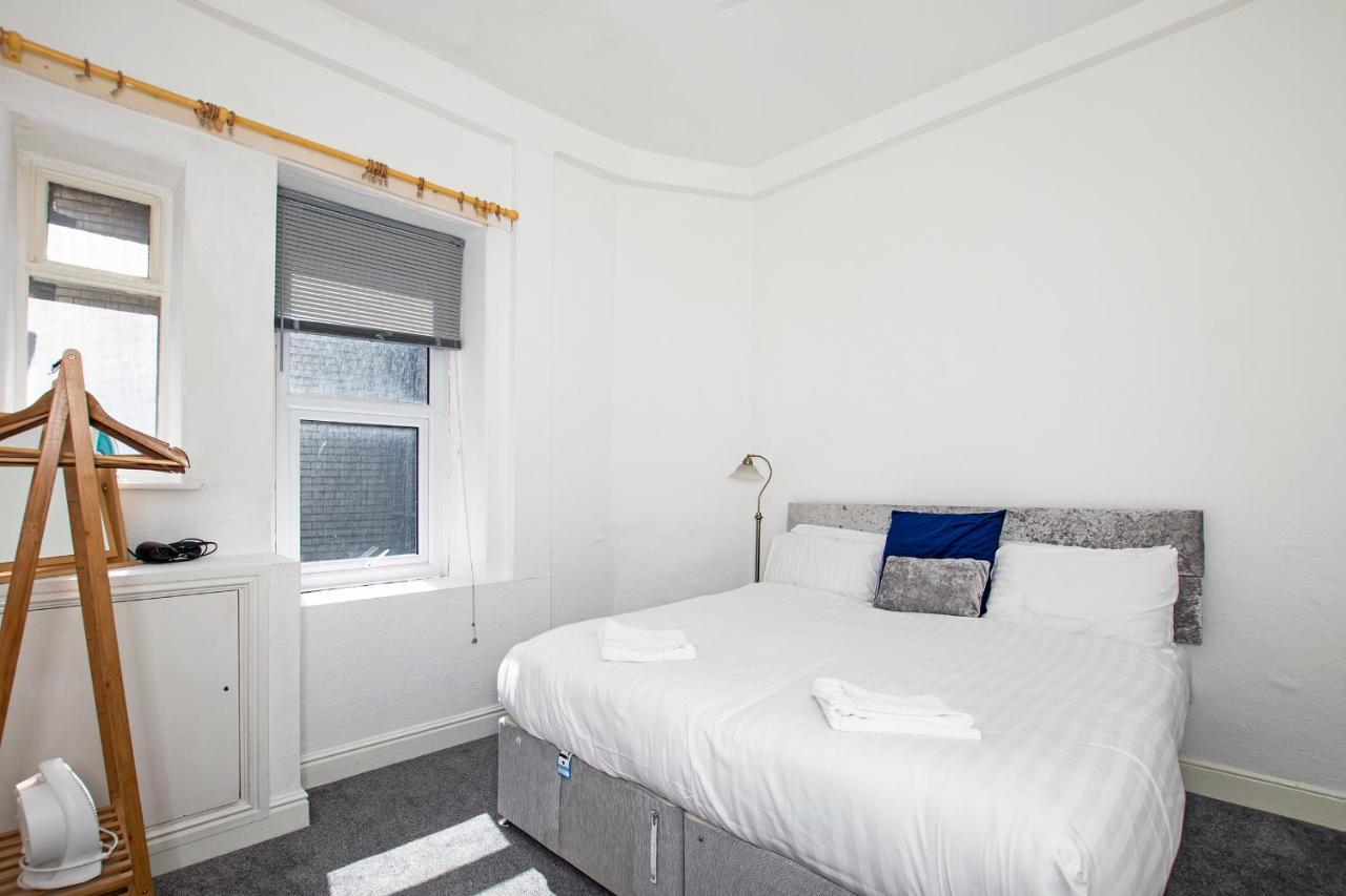 חלנדודנו Montague House Apartments מראה חיצוני תמונה