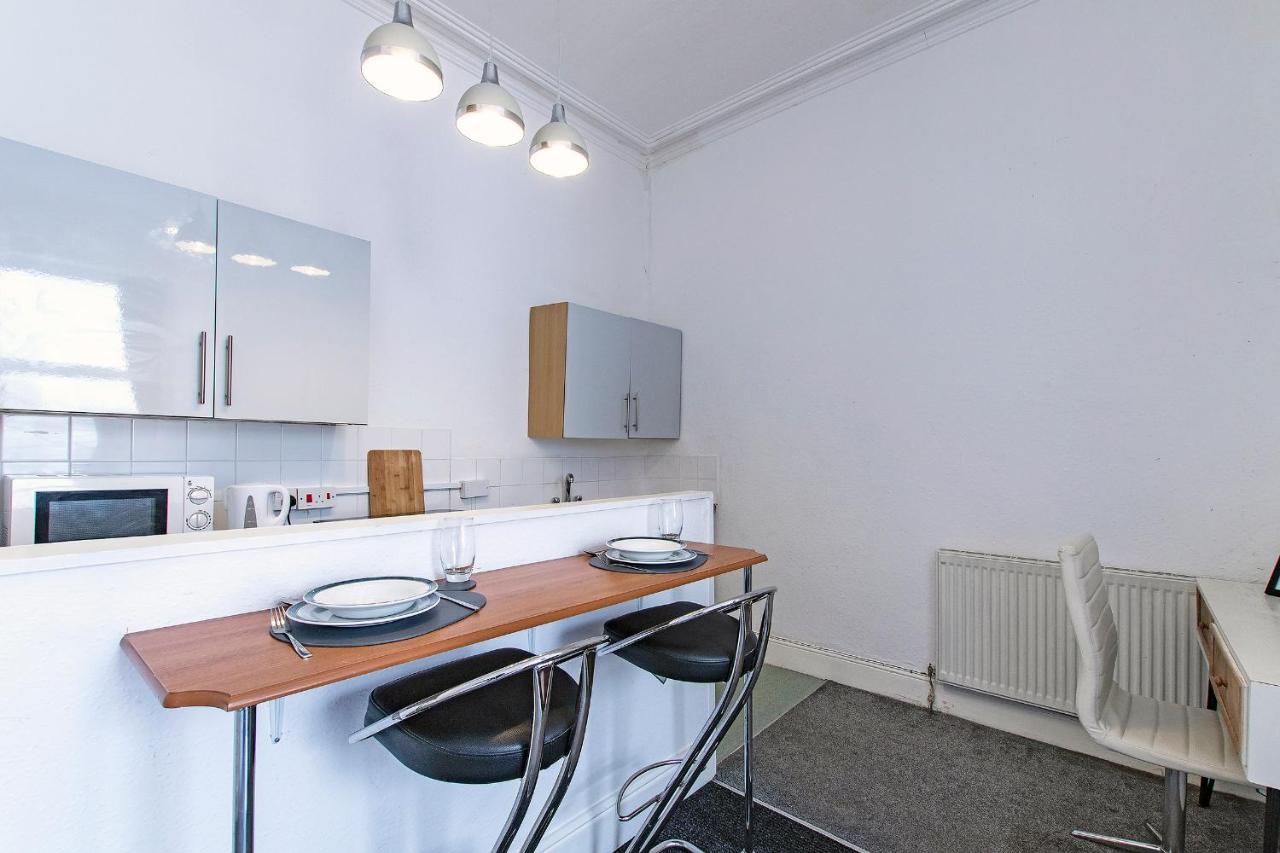 חלנדודנו Montague House Apartments מראה חיצוני תמונה
