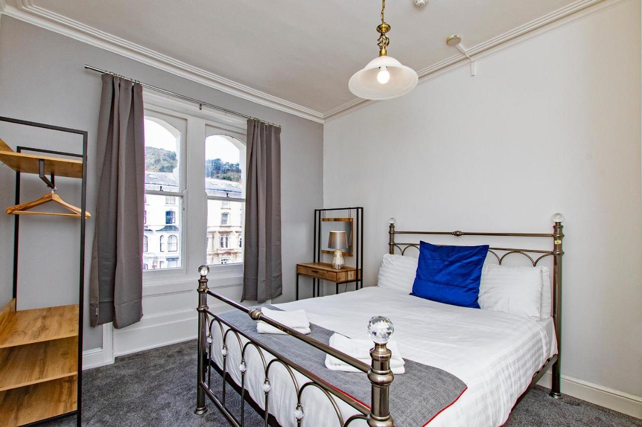חלנדודנו Montague House Apartments מראה חיצוני תמונה