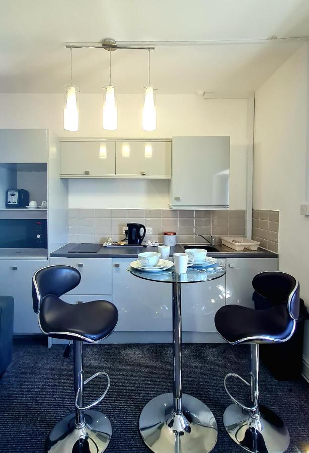 חלנדודנו Montague House Apartments מראה חיצוני תמונה