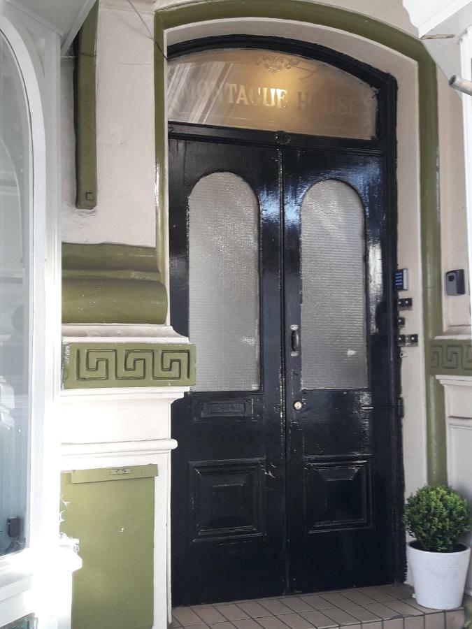 חלנדודנו Montague House Apartments חדר תמונה
